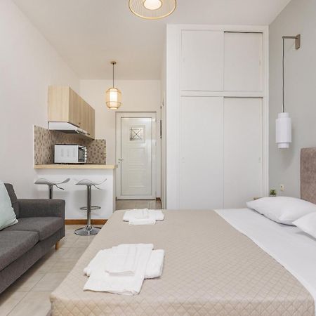 P Koklas Apartments Zakynthos Town Luaran gambar
