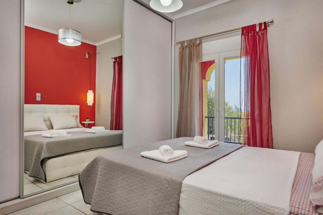 P Koklas Apartments Zakynthos Town Luaran gambar