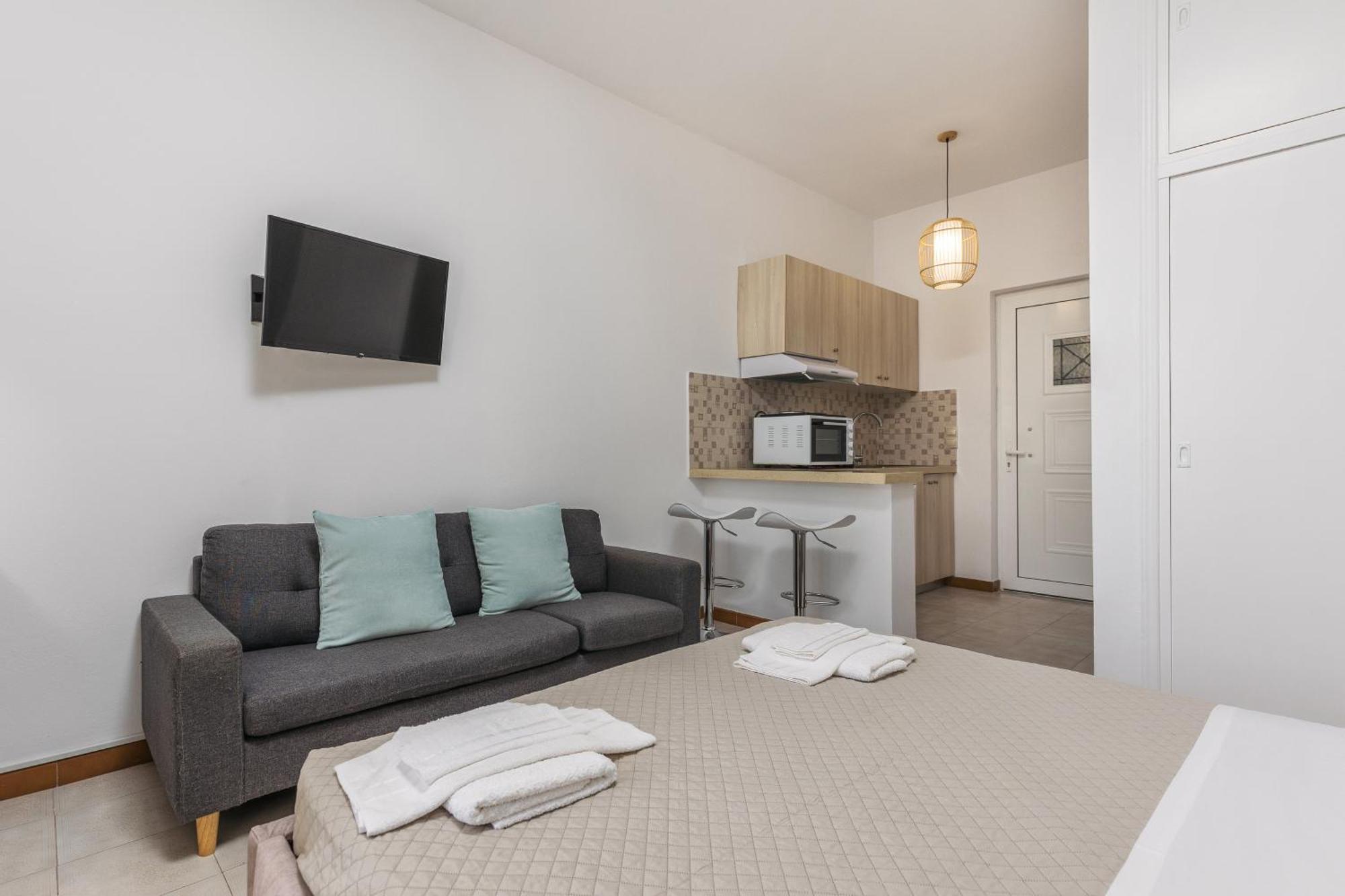 P Koklas Apartments Zakynthos Town Luaran gambar