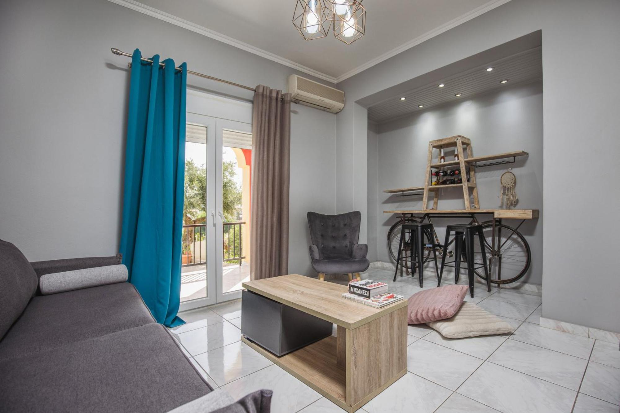 P Koklas Apartments Zakynthos Town Luaran gambar